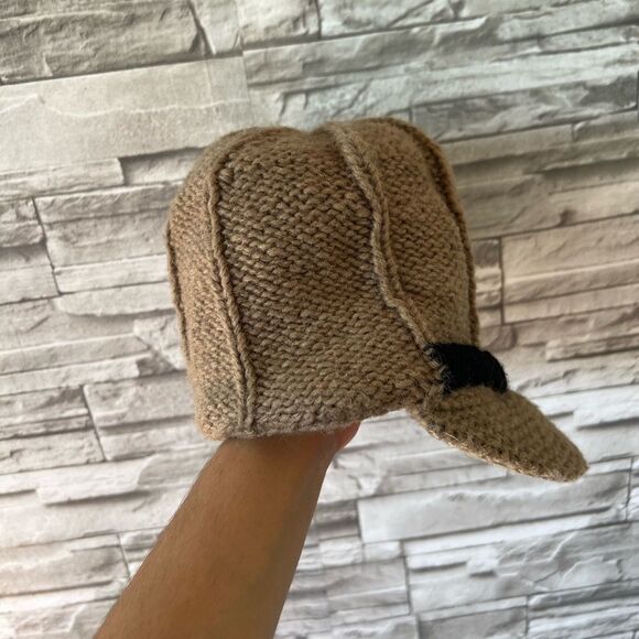 Nirvanna Designs || Women’s Handmade 100% Wool Brown Black Beanie Winter Hat - Picture 2 of 4